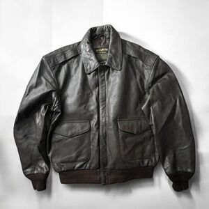 Sporty’s Pilot Shop Large Authentic Leather Bomber Jacket